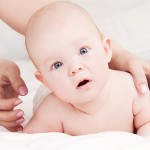 VẬT LÝ TRỊ LIỆU PHỤC HỒI CHỨC NĂNG CHO BÉ VẸO CỔ BẨM SINH DO XƠ HÓA CƠ ỨC ĐÒN CHŨM